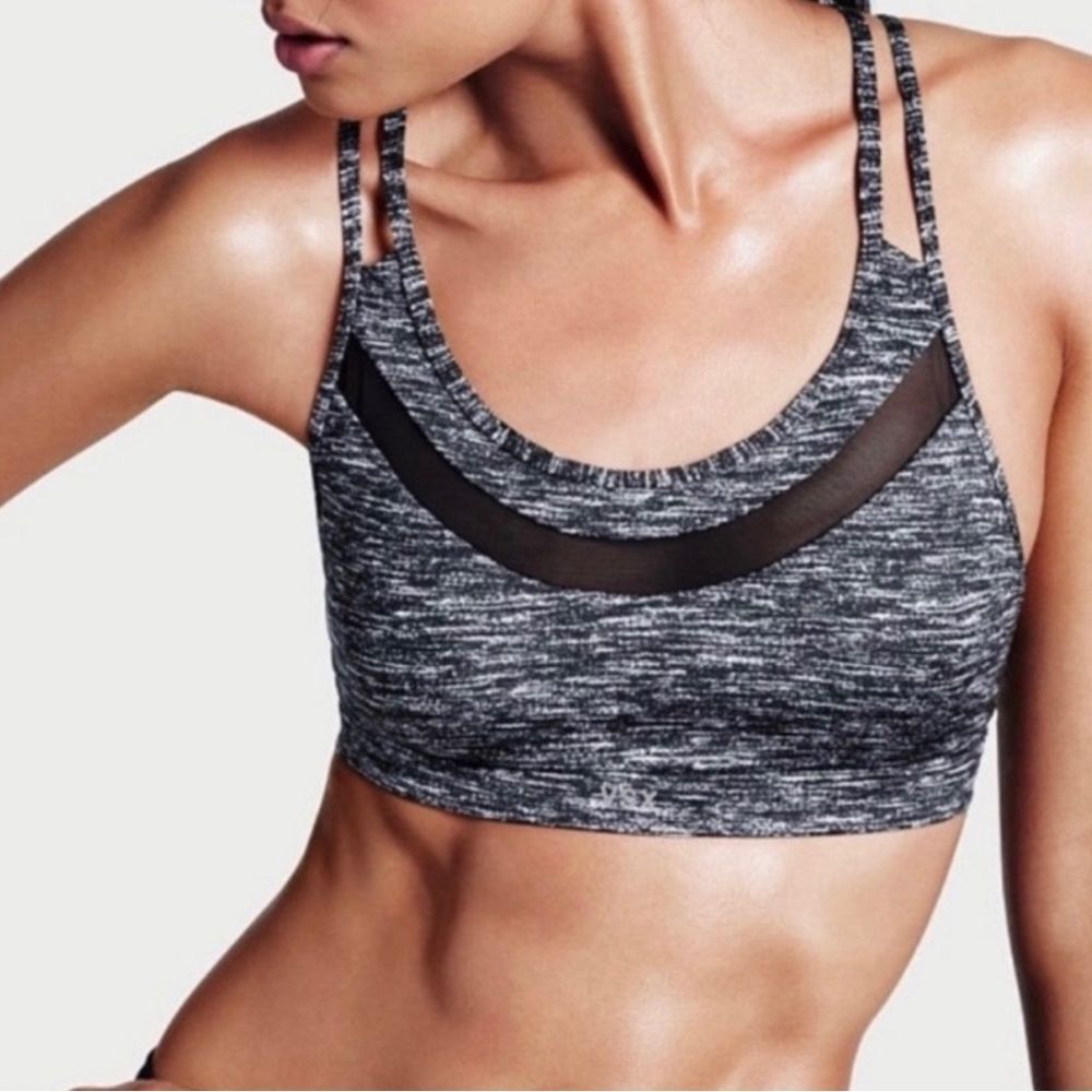Victoria’s Secret Medium Heather Strappy Sports Bra